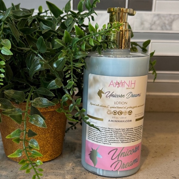 Aminnah Other - AMINNAH Unicorn Dreams Hydrating Body Lotion 8oz New!
